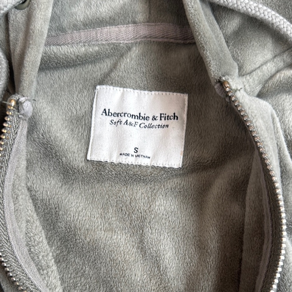 Abercrombie and Fitch Jacket Womens Small Green Velvet Track Hood Full Zip - Picture 2 of 8